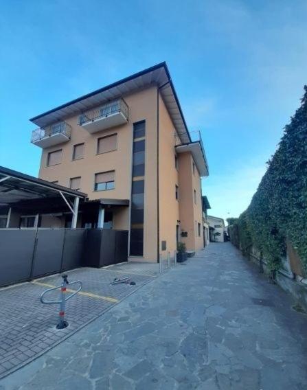 Nymphs Of Lake Como, House Of Harmony - Lake View Apartment Dongo Exterior photo